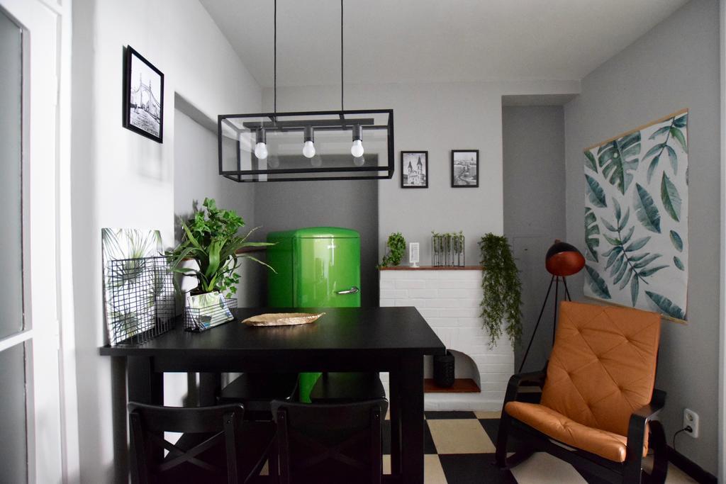 Standard By Hi5 - Regiposta 13 Apartment