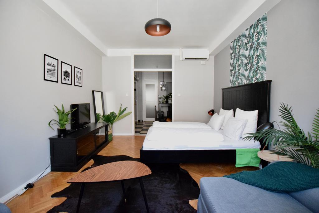 Standard By Hi5 - Regiposta 13 Apartment Budapest